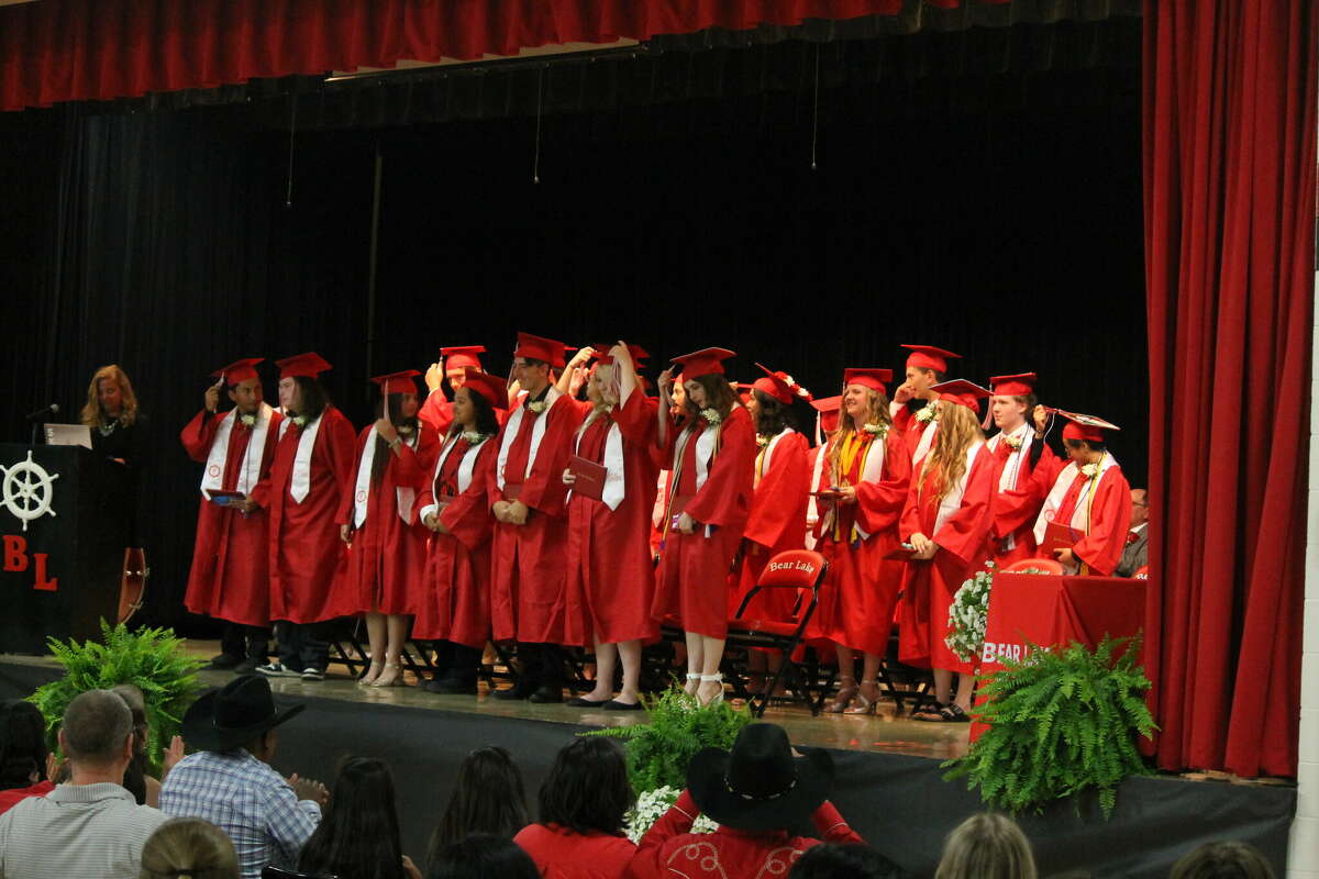 Bear Lake holds graduation ceremony