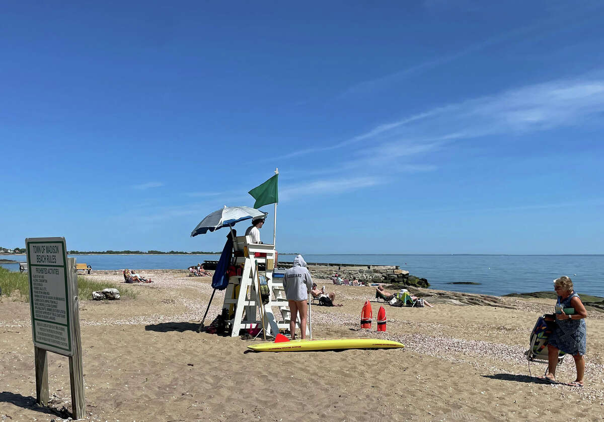 Complaints over lower cost of nonresident Madison beach parking