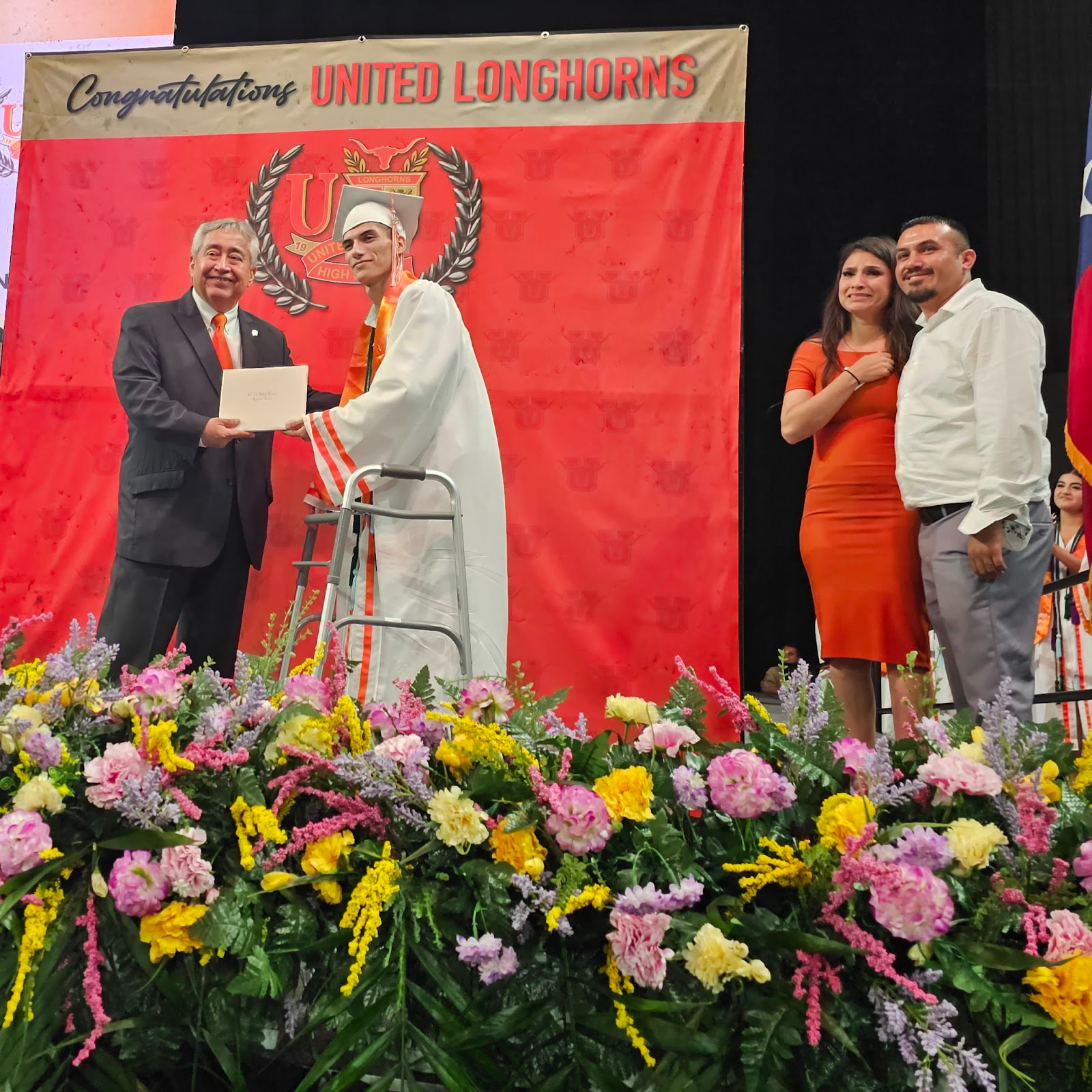 Paralyzed Laredo United student rises, walks to receive diploma - Vimarsana News