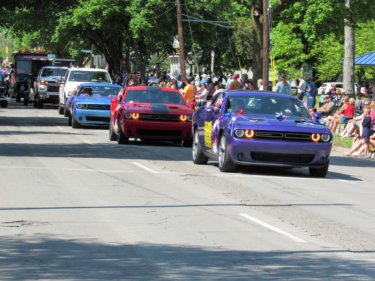 Midland Memorial Day Parade marches down Main Street