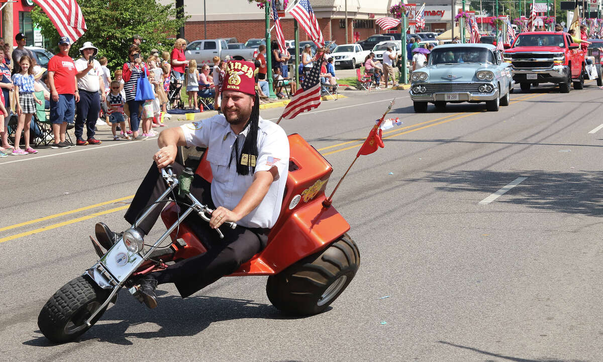156th Alton Memorial Day parade one of the best