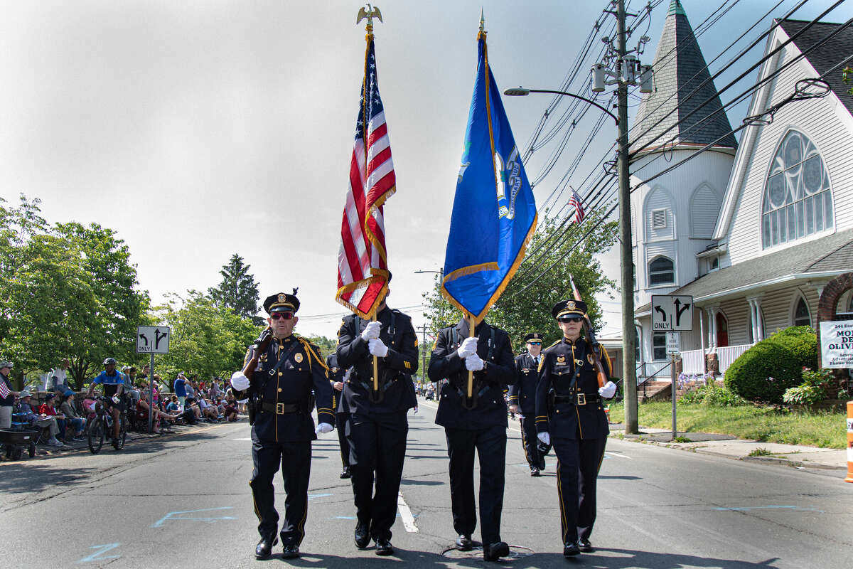 More than a thousand march in Norwalk Memorial Day parade