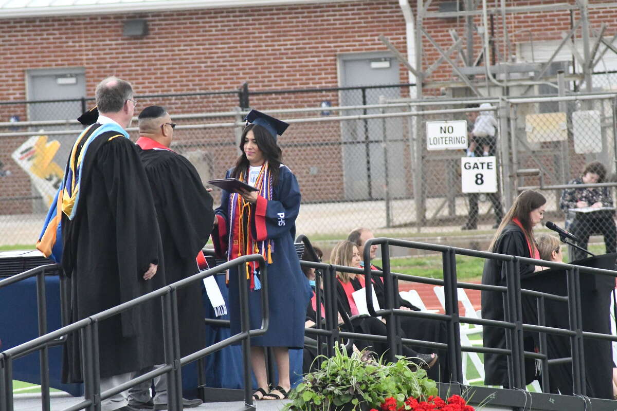 PHOTO GALLERY Plainview High School Graduation 2023