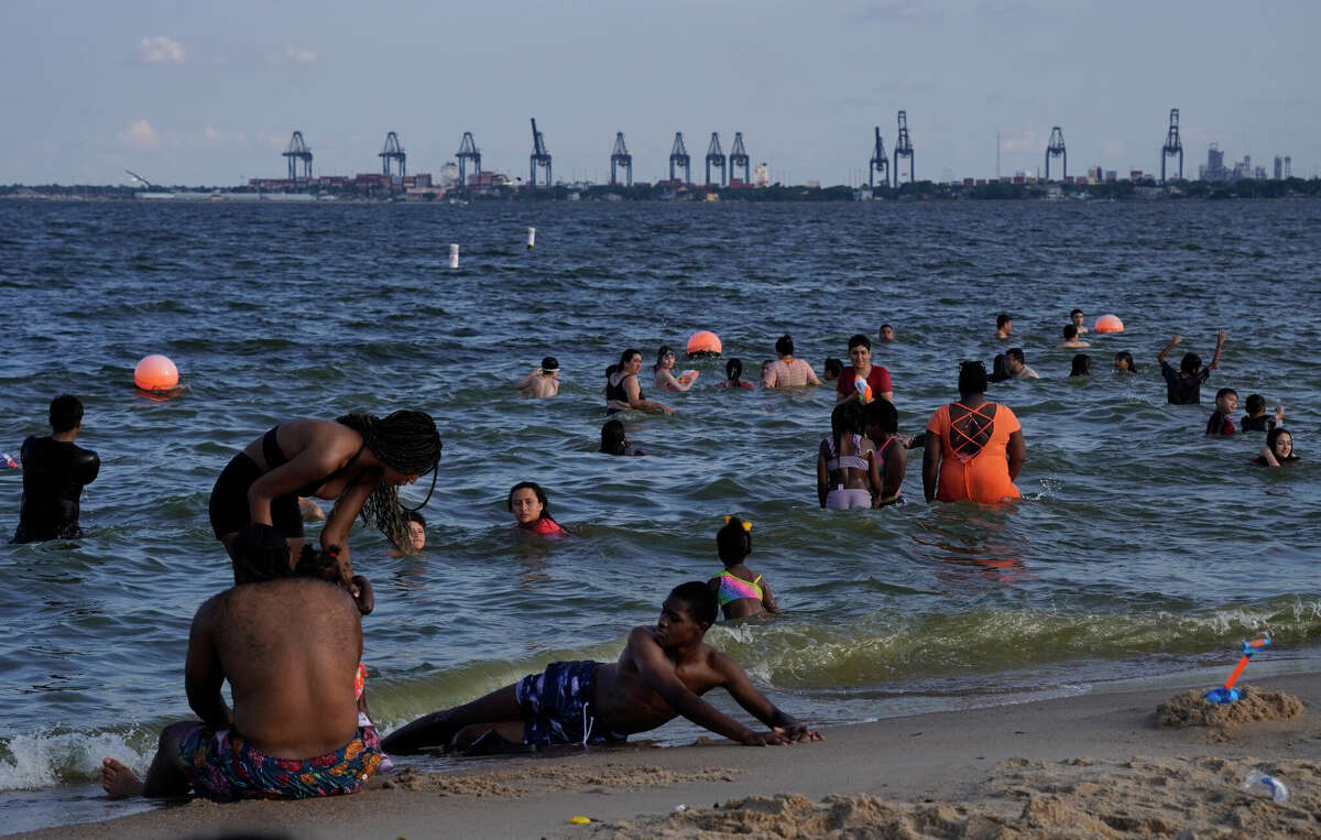 La Porte's Sylvan Beach Houston getaway offers Galveston alternative