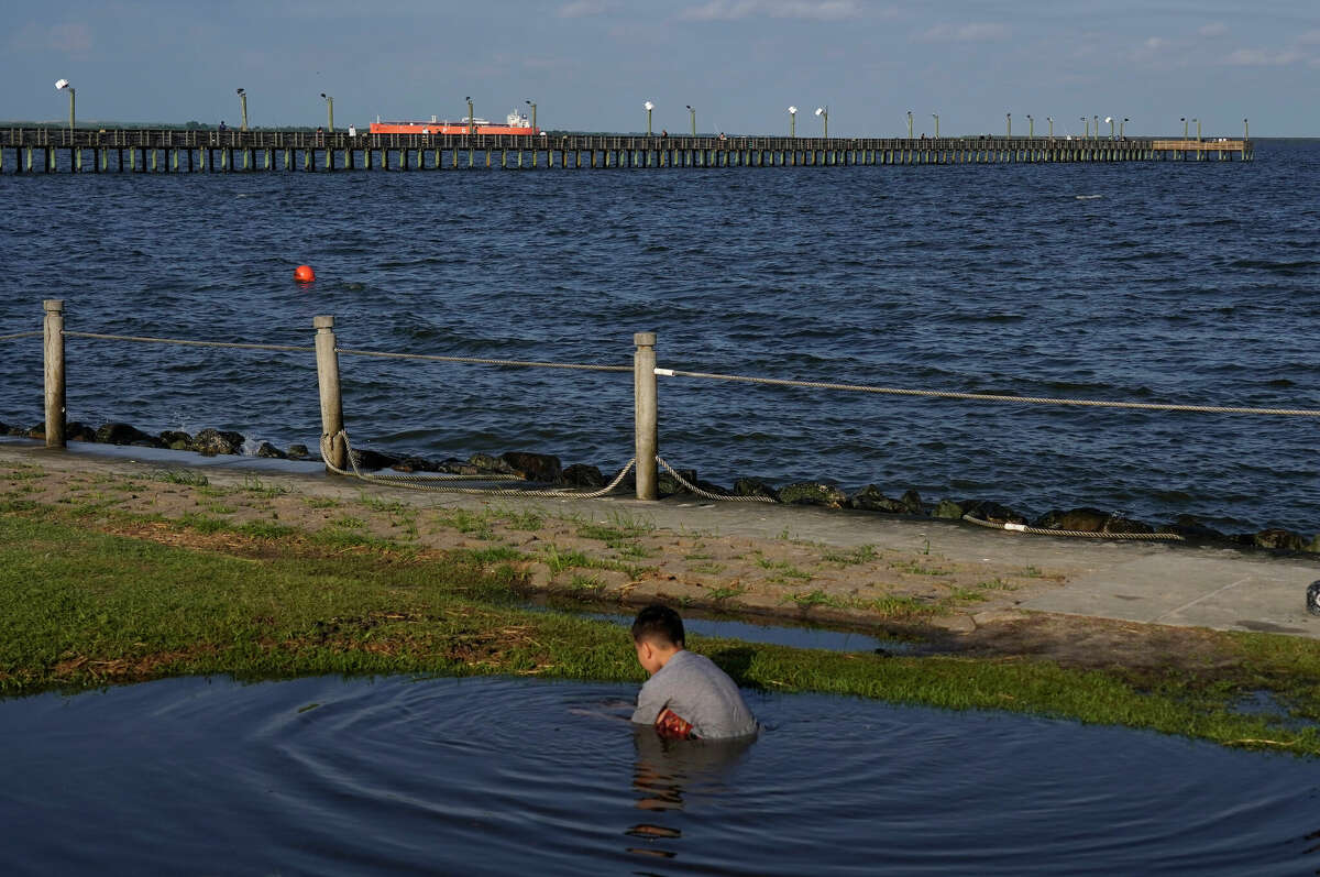 La Porte's Sylvan Beach Houston getaway offers Galveston alternative