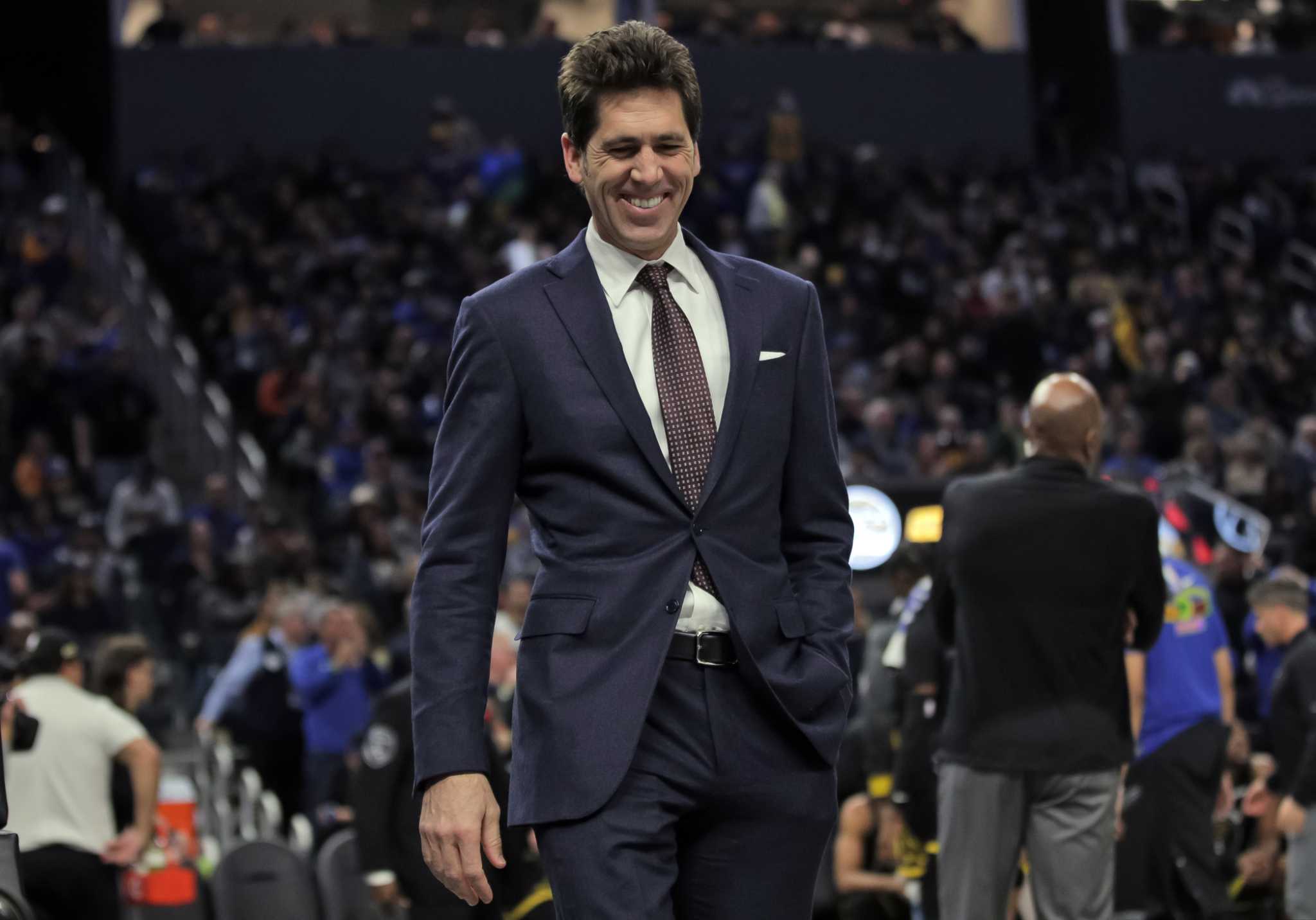 Warriors' Bob Myers stepping down as general manager