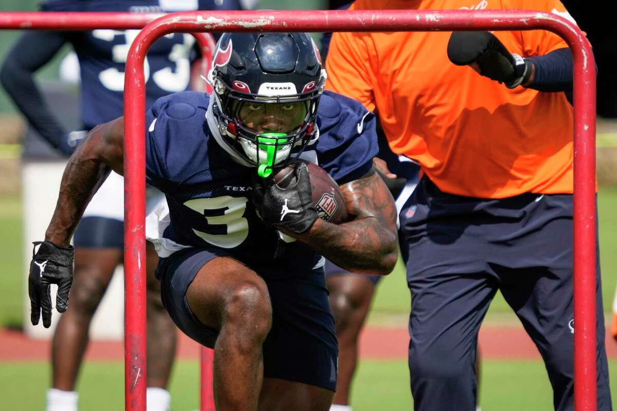 Houston Texans Training Camp Preview: Which Pass Catchers Can