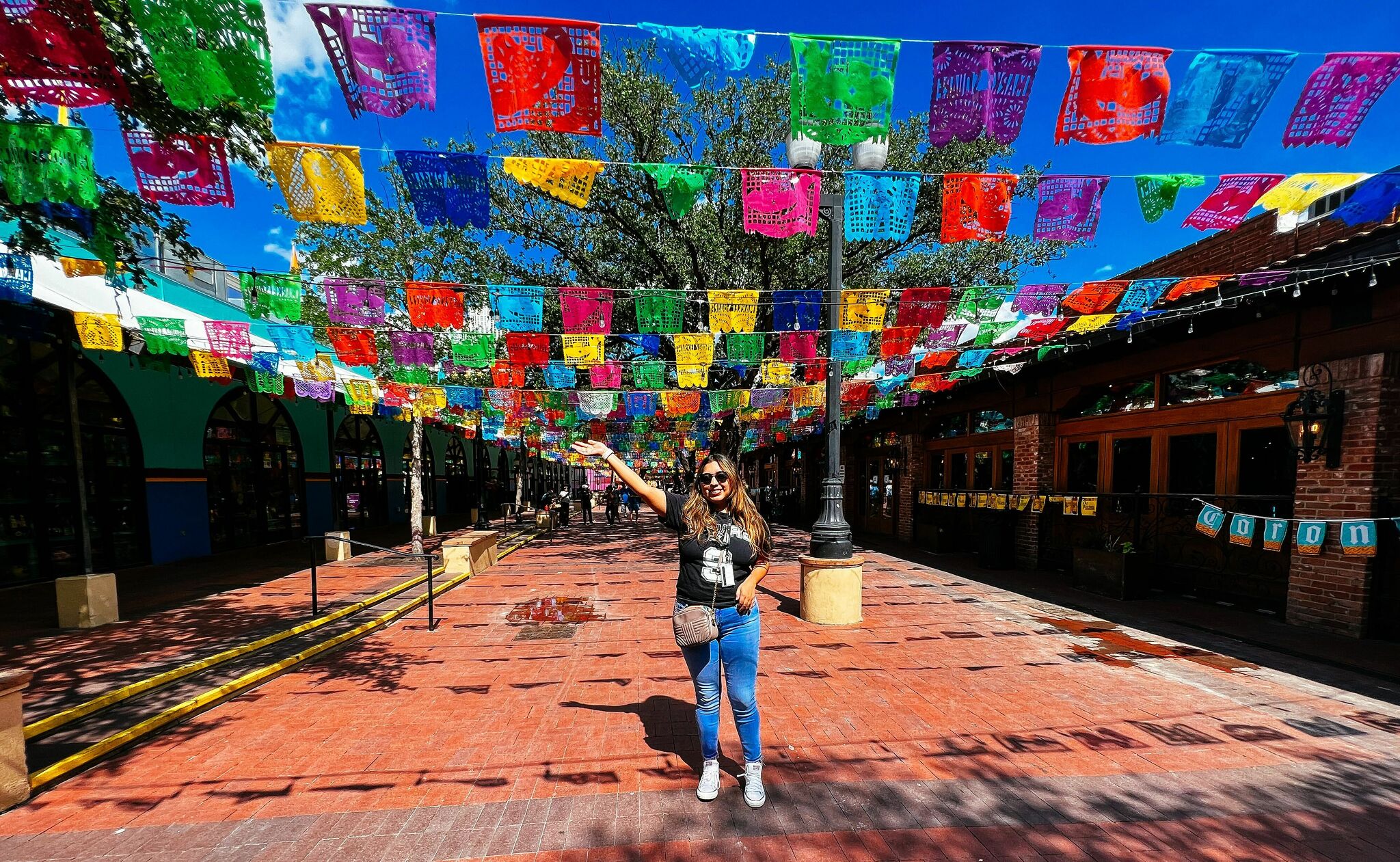 Mi Tierra offers a feel of San Antonio culture, history