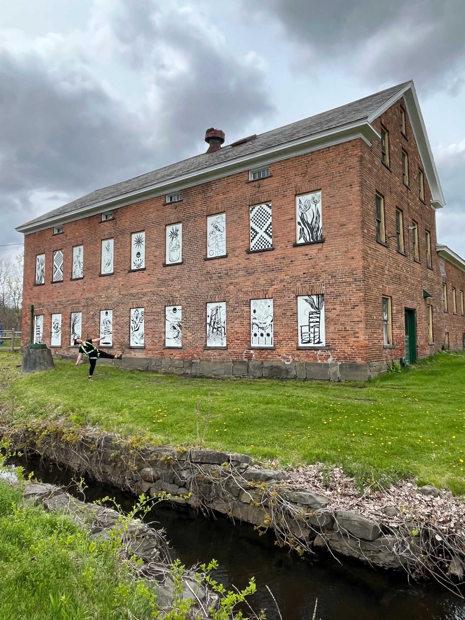 Shaker spirituality seen in new murals at historic site in Colonie - Vimarsana News