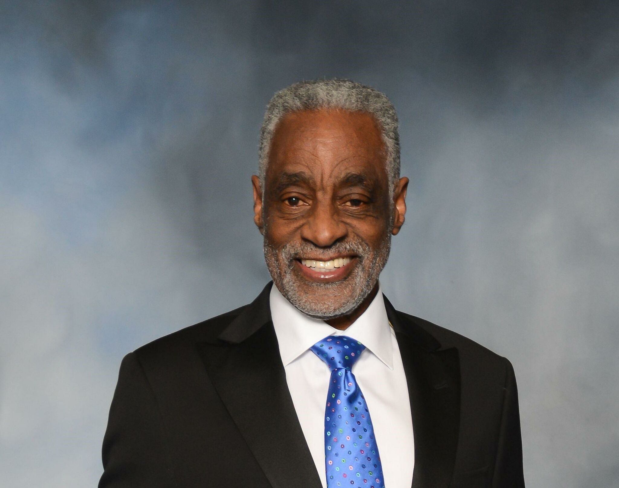 Bloomfield schools superintendent to retire