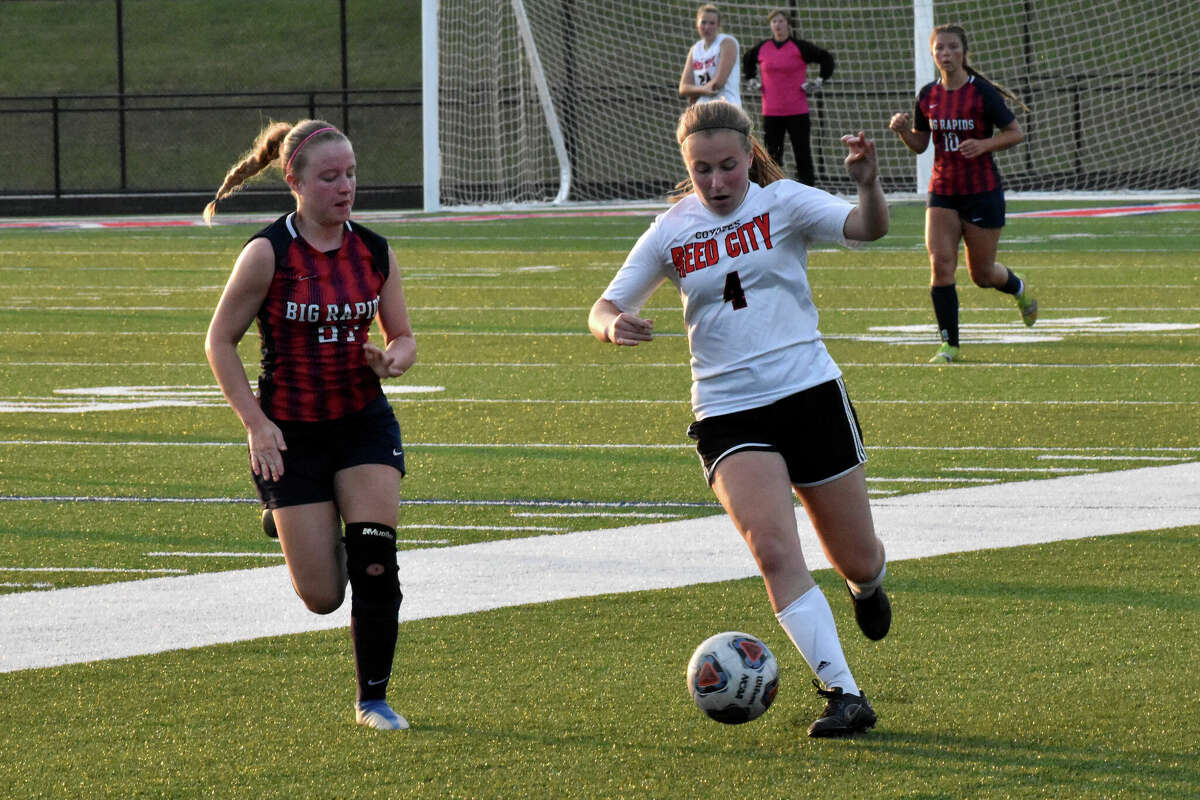 Big Rapids soccer advances to district title after defeating Reed City