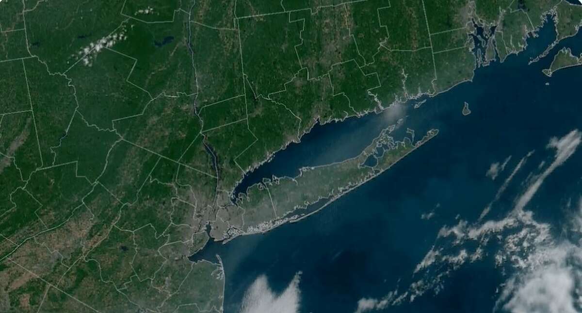 Smoke from Canada wildfires prompts air quality alert today in CT