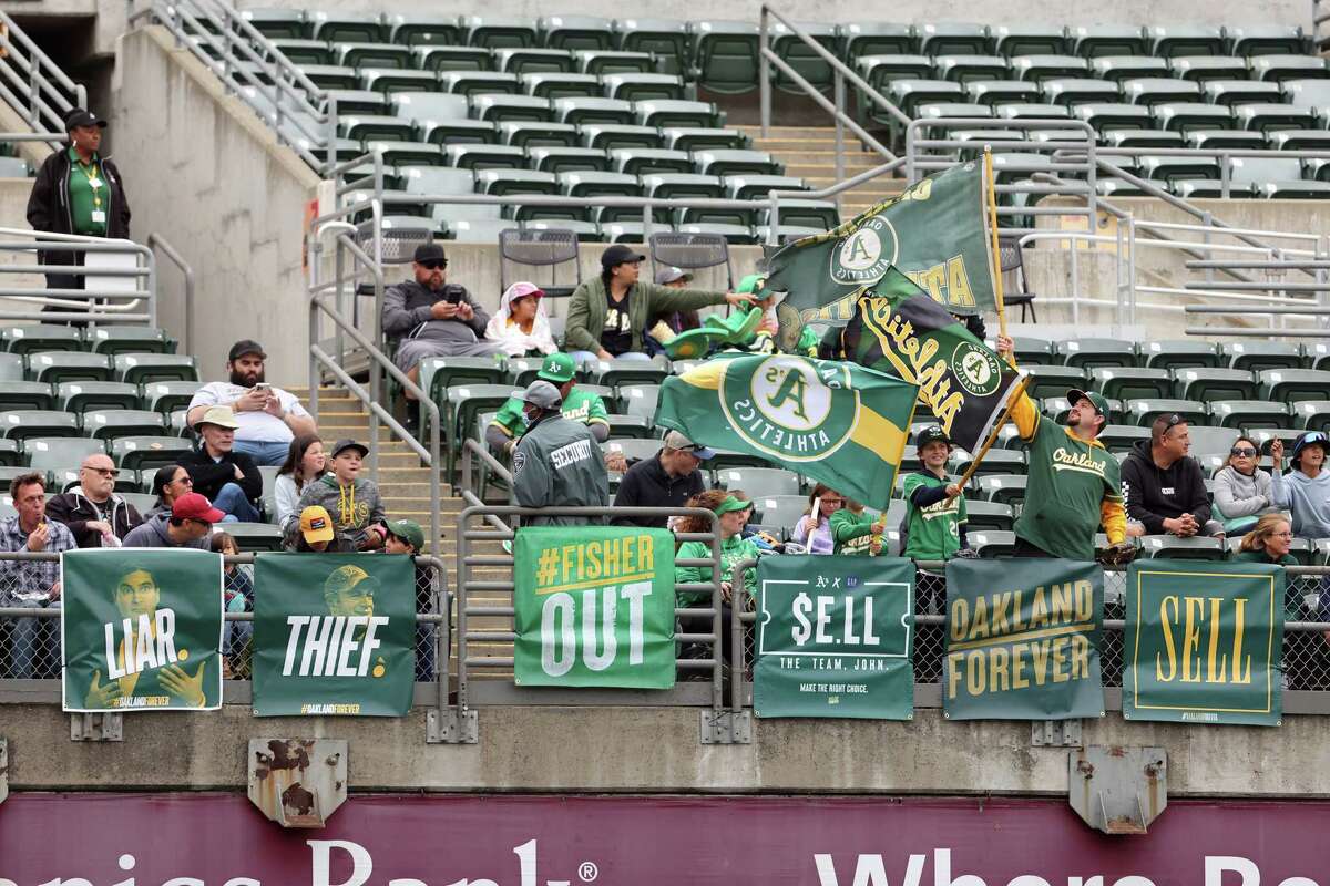 Oakland A's Fans Want Team to Sell Rather Than Move to Las Vegas