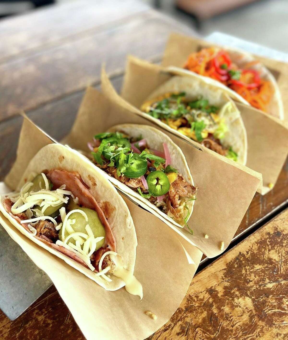 De in Dallas gevestigde Velvet Taco heeft meer dan 30 locaties in Texas en opent er een in Webster.