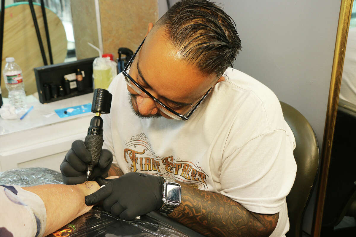 Golden Gun Tattoo opens on First Street  Powell Tribune