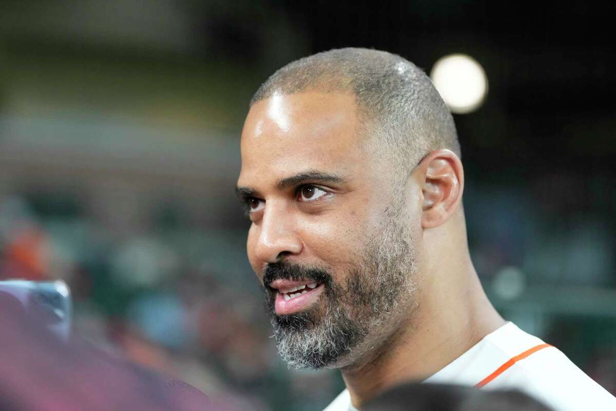 Story photo for Rockets break camp and hear positive words from Ime Udoka