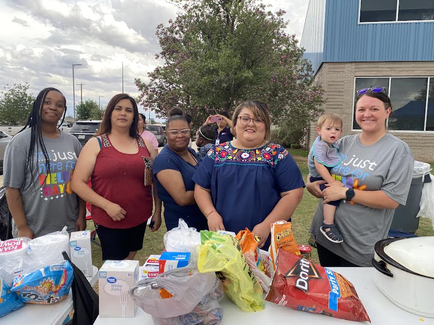 Reach Network's Bunche Elementary in Midland hosts second StoryWalk