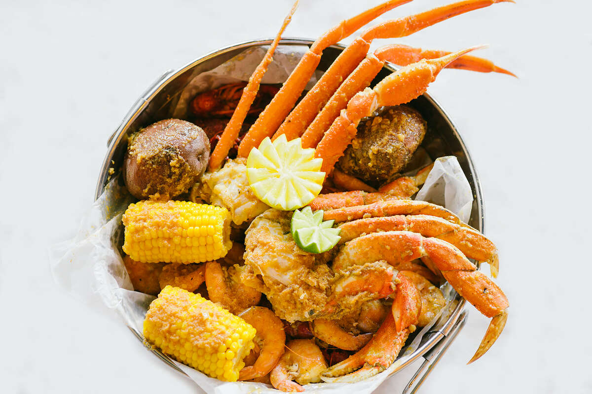 New Jersey seafood boil restaurant opens this weekend in Houston