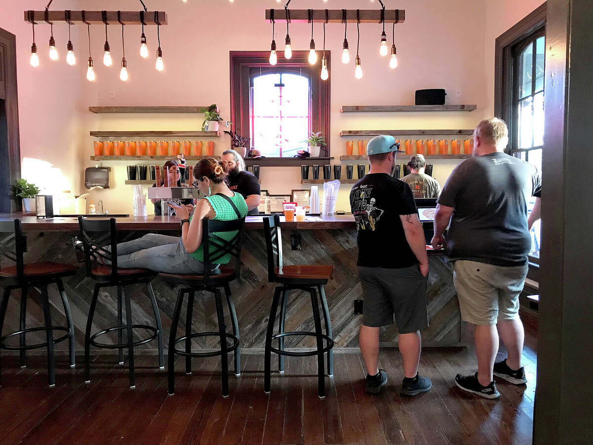Künstler Brewing's Tap Haus opens Sunday in Hemisfair