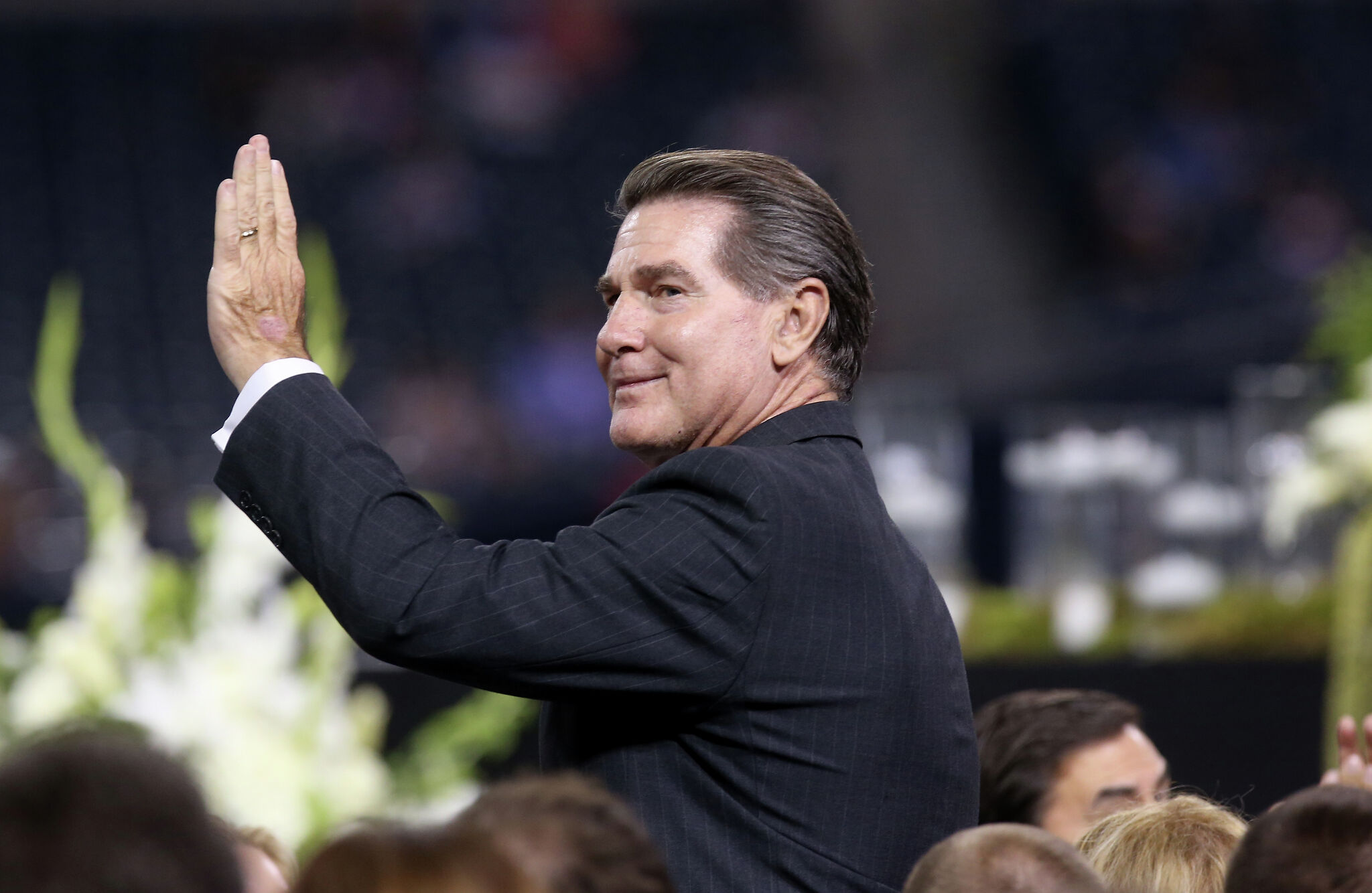 Steve Garvey considering US Senate bid in California