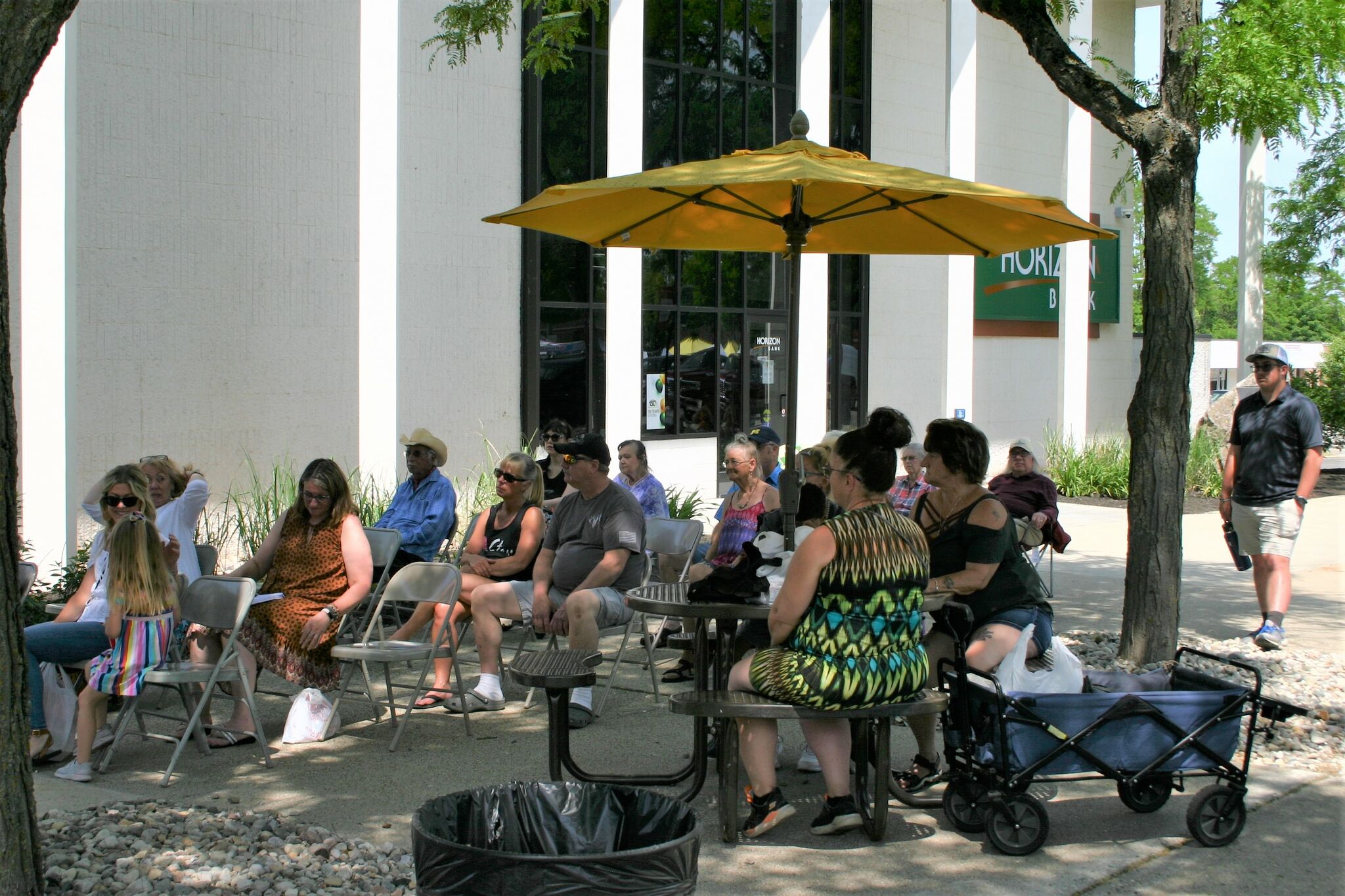 Big Rapids resident organizes Thursday Night Live concert series - Vimarsana News