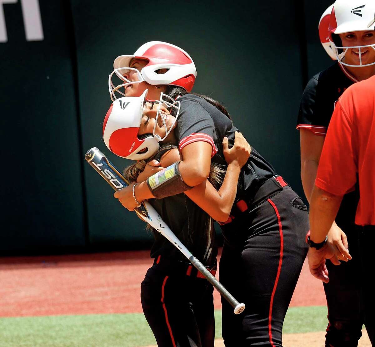 Undefeated New Braunfels Canyon headed to softball state championship