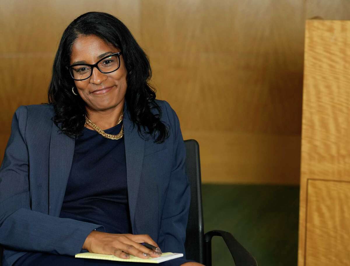 HISD's new board of managers pledge to earn trust during TEA takeover