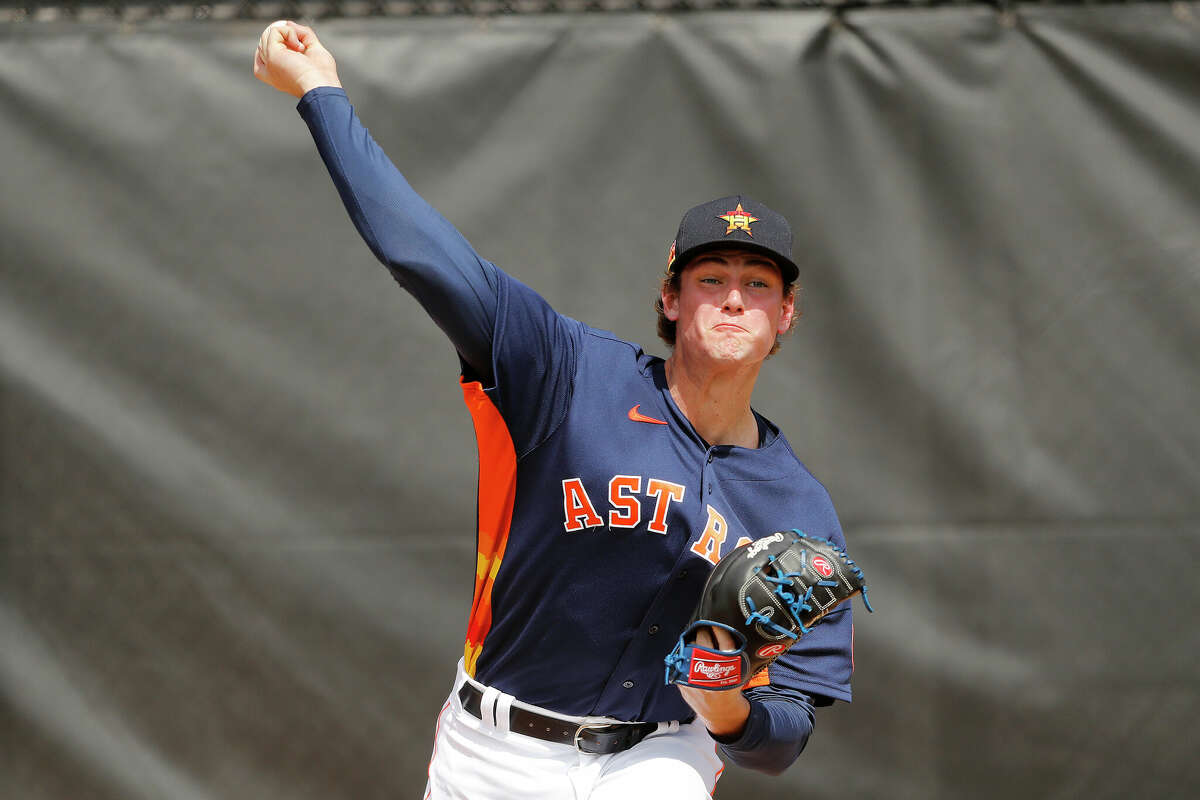 Report: Houston Astros' First-Round Pick Drew Gilbert Sustained a Forearm  Contusion - Sports Illustrated Inside The Astros