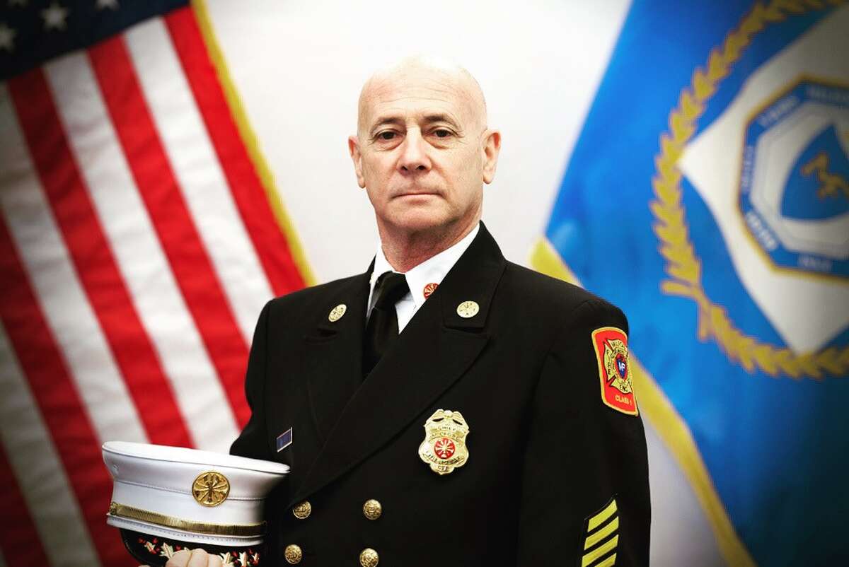 Milford fire chief retires after 43 years service