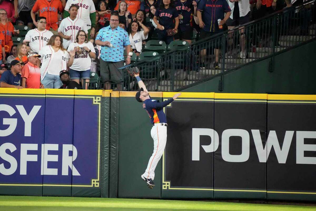 Framber Valdez leads Houston Astros past Los Angeles Angels