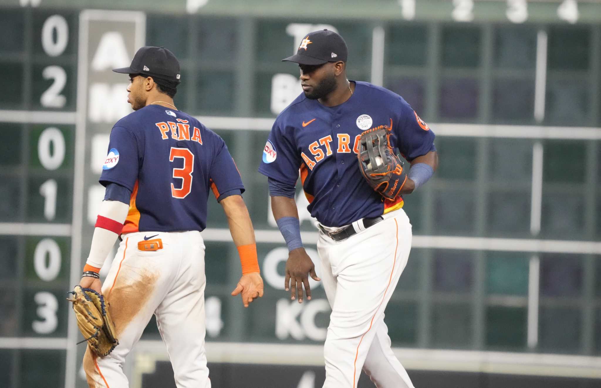 Houston Astros Receive Positive Injury News on Jeremy Peña