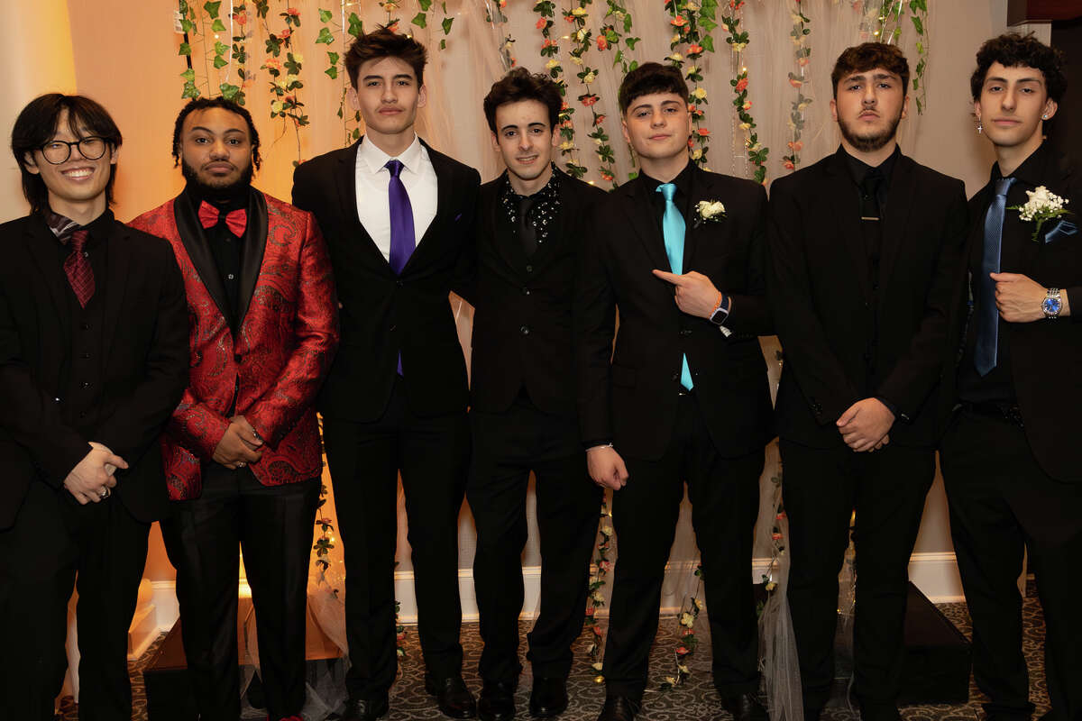 SEEN Trumbull High School Prom 2023