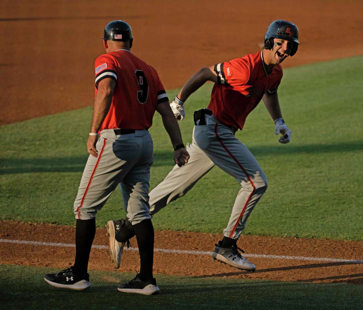 Sam Houston drops Baton Rouge Regional game to Oregon State