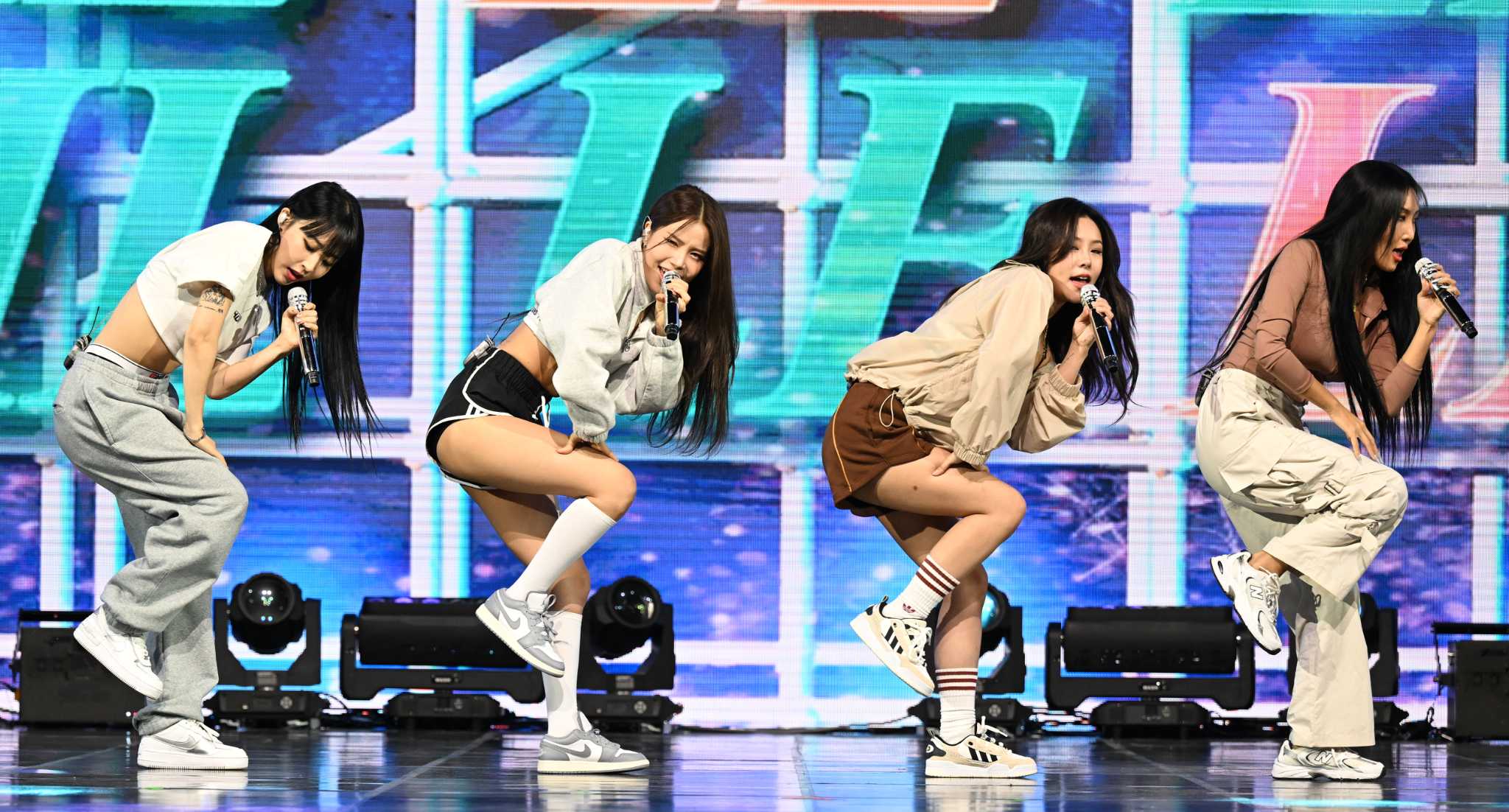 K-pop group Mamamoo keep the 'Mic On' for Bay Area concert debut