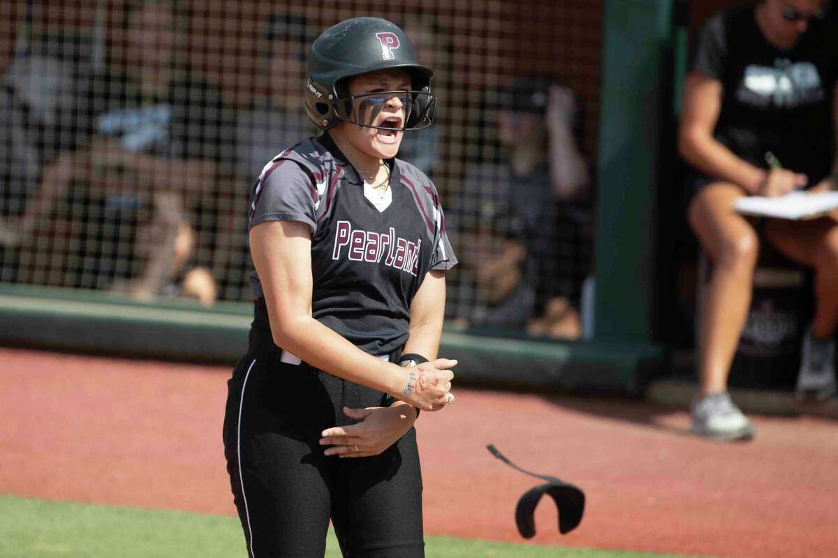 Pearland Oilers secure third state softball championship