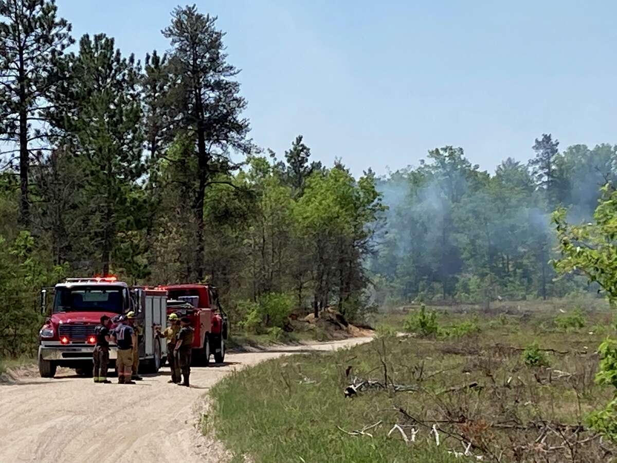 Northern Michigan wildfires force 'allhandsondeck' response