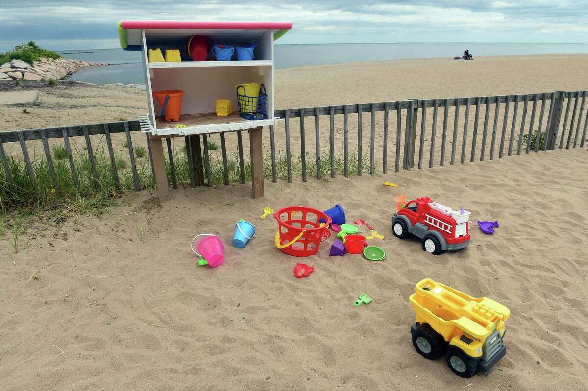 West Haven 'beach box' makes sure all kids have toys to enjoy