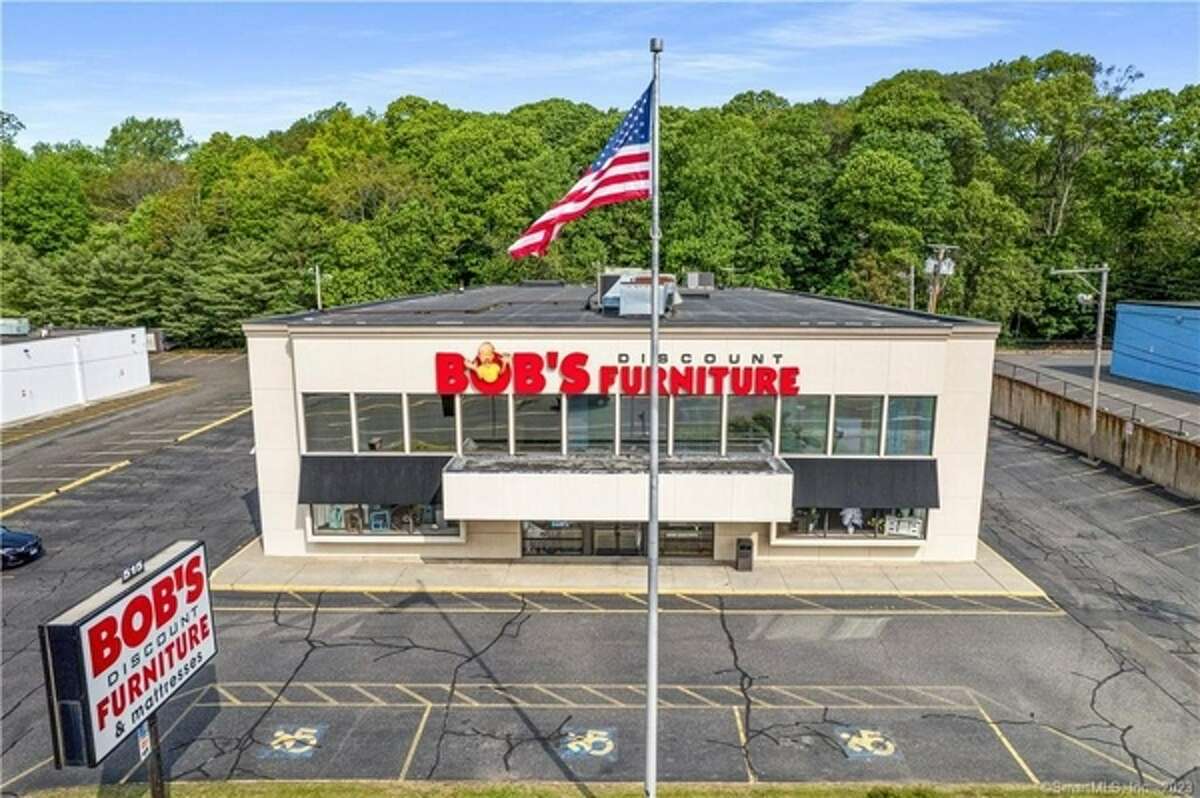 Former Bob'S Discount Furniture Building In Ct For Sale