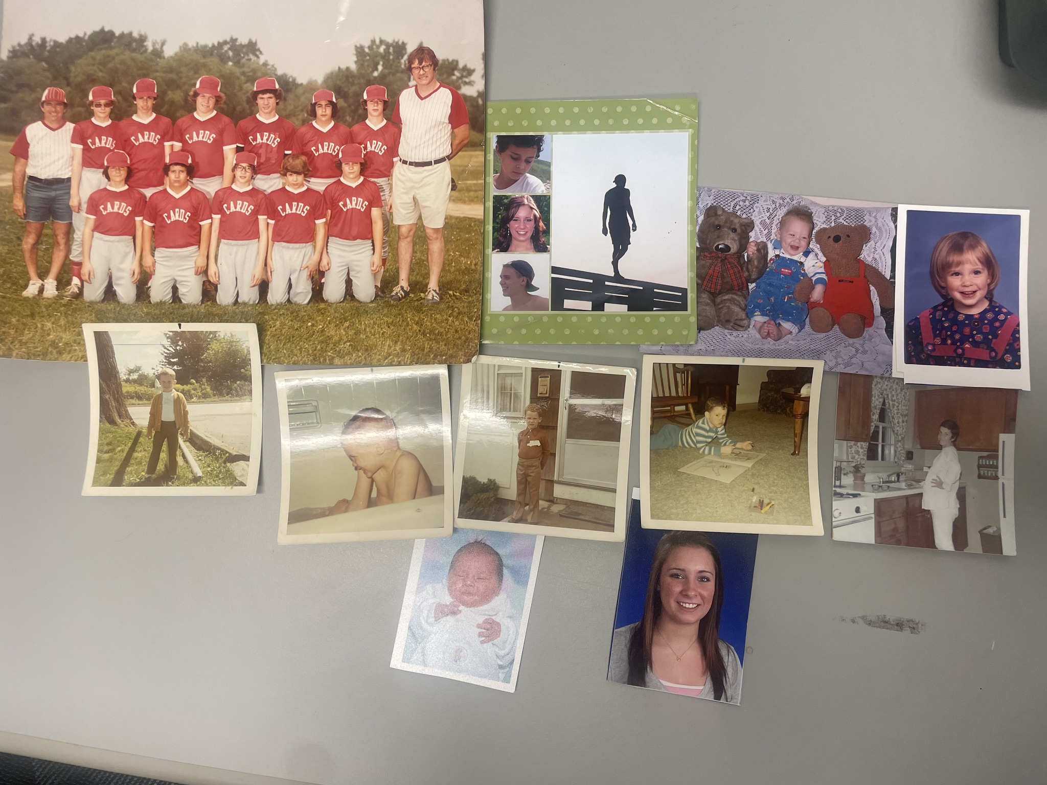 CT police reunite owner with family photos found at airport - Vimarsana News