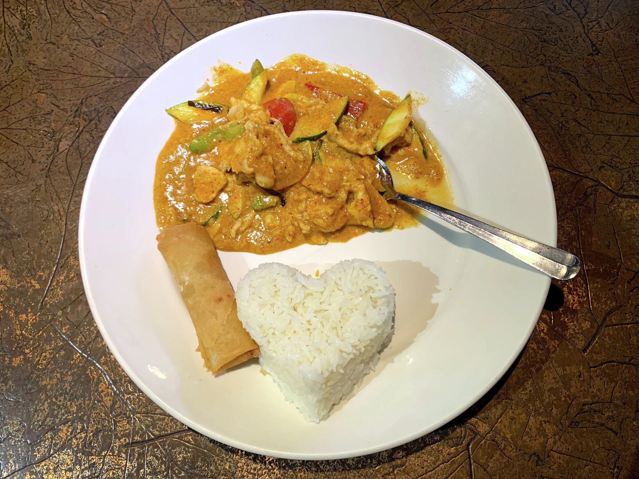 Tong's Thai has a panang curry lunch special for 10