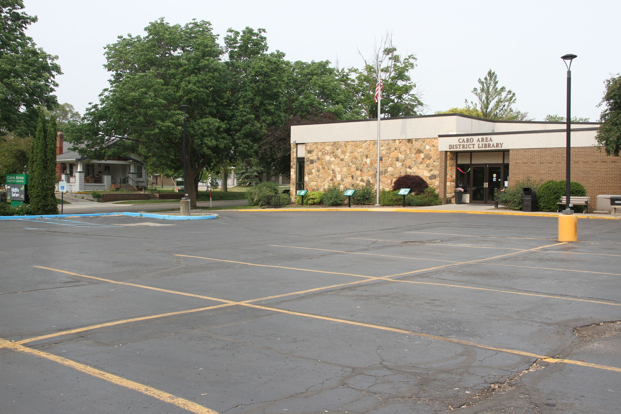 Caro library board meeting attracts smaller crowd