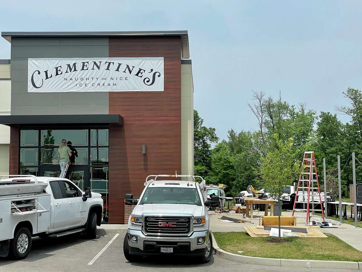 Friday is grand opening for Clementine's Creamery in Edwardsville
