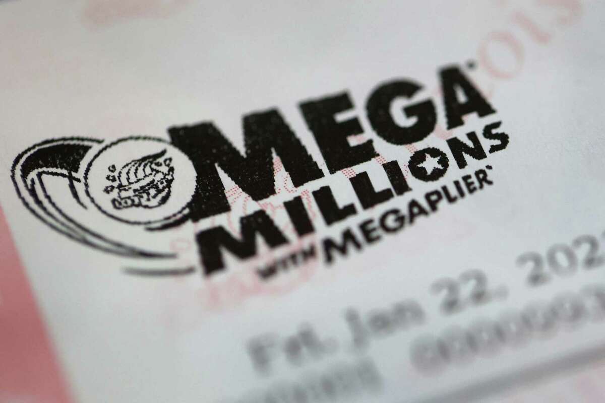 71-year-old man claims $476 million Mega Millions jackpot