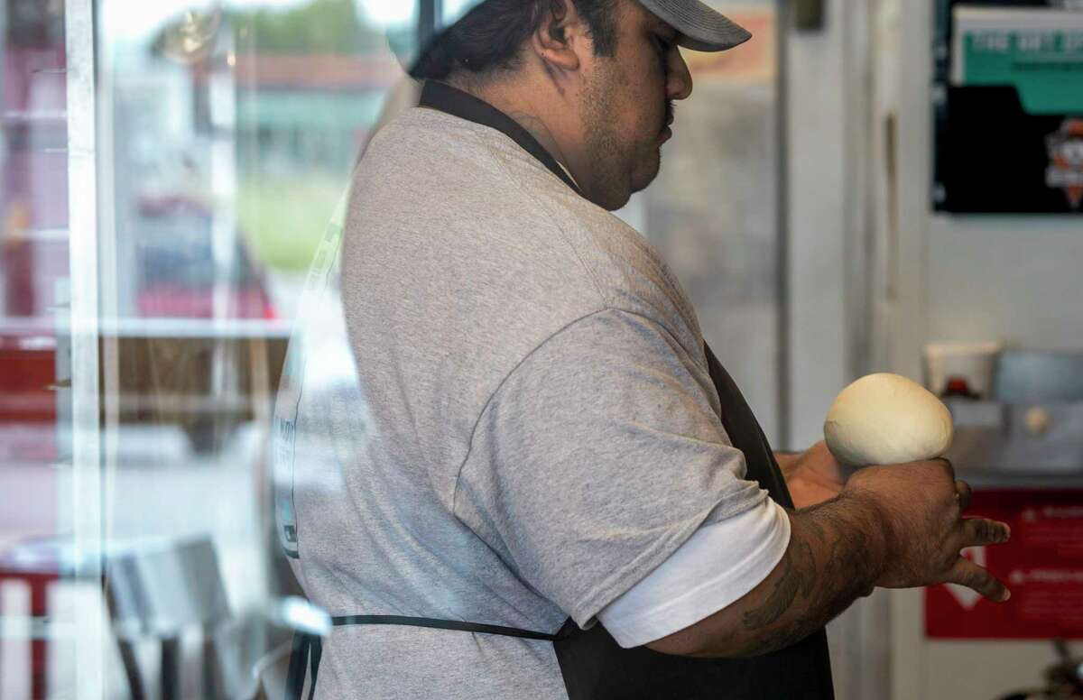 Pizza Patrón takes on competitive sector with Latin flair and a plan