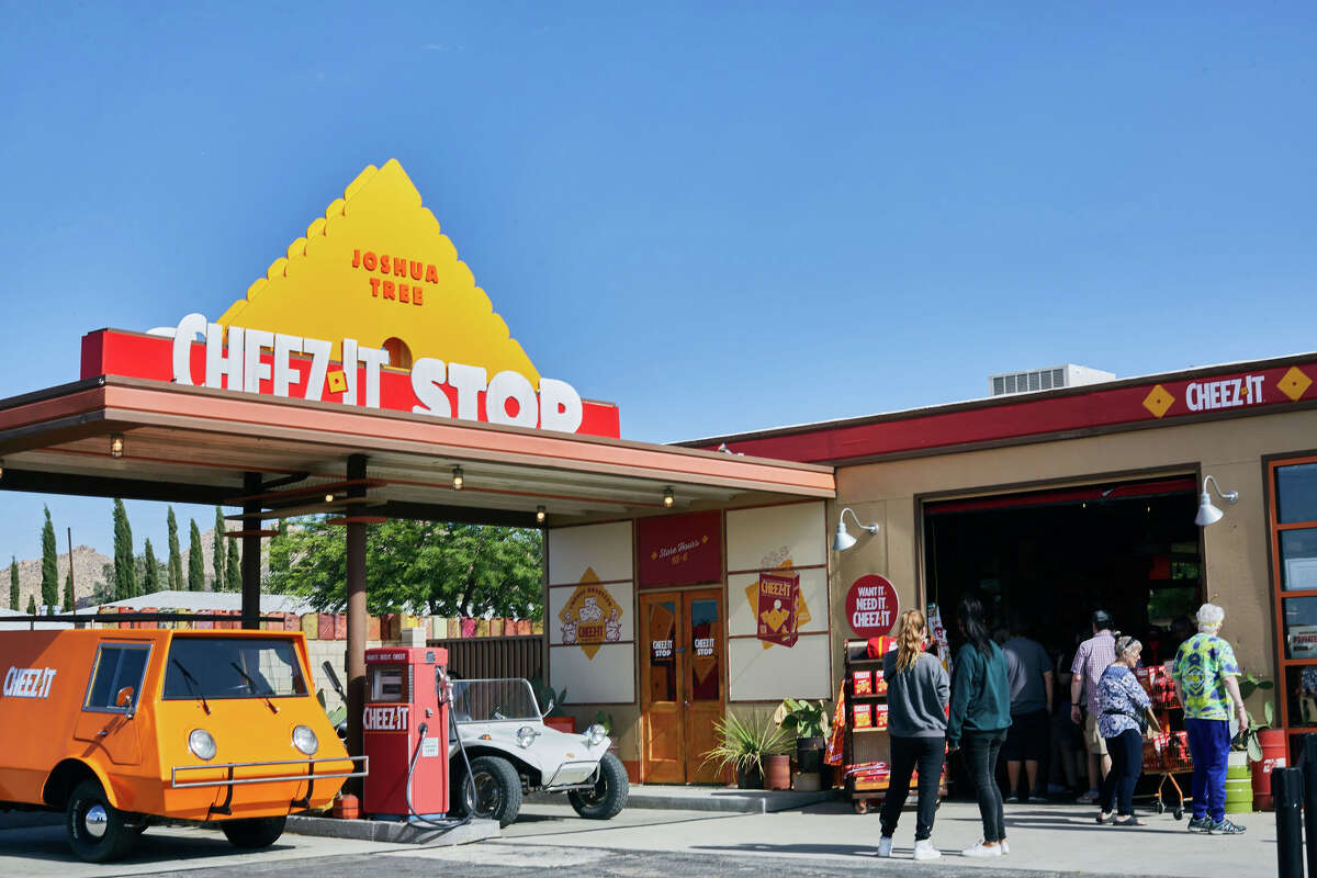 CheezIt opens snack shack in Joshua Tree gas station