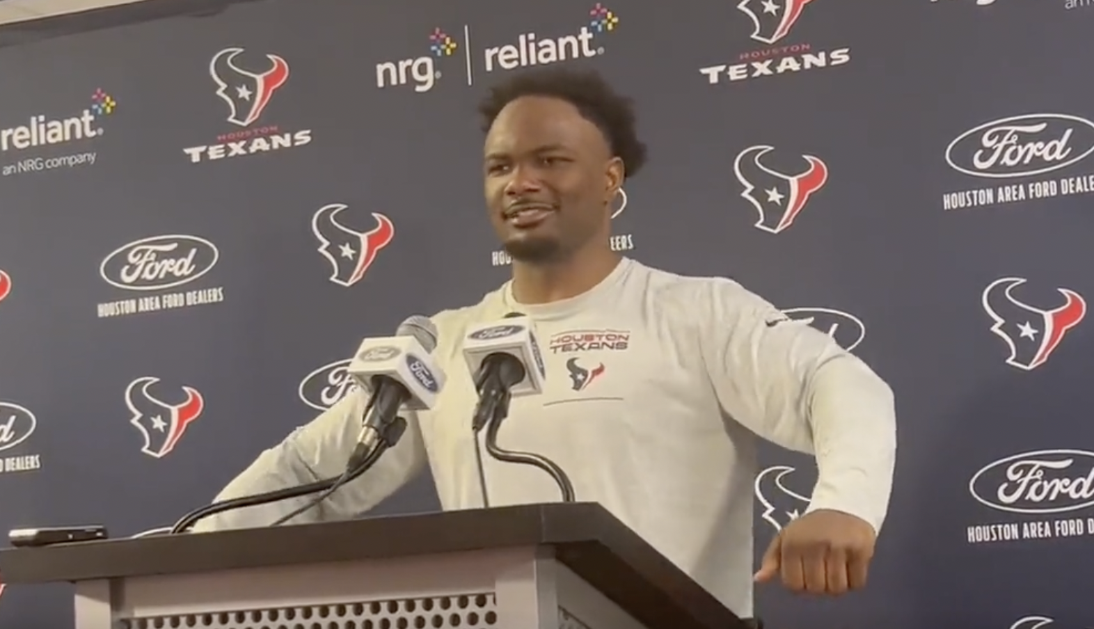 Texans rookie RB Dameon Pierce makes huge impression