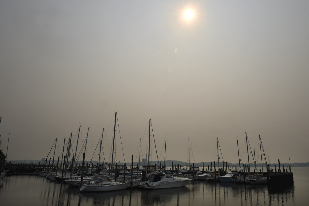 Middletown residents advised to stay inside amid poor air quality