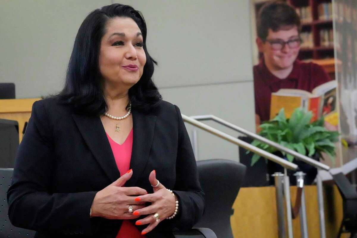 HISD's new board of managers pledge to earn trust during TEA takeover