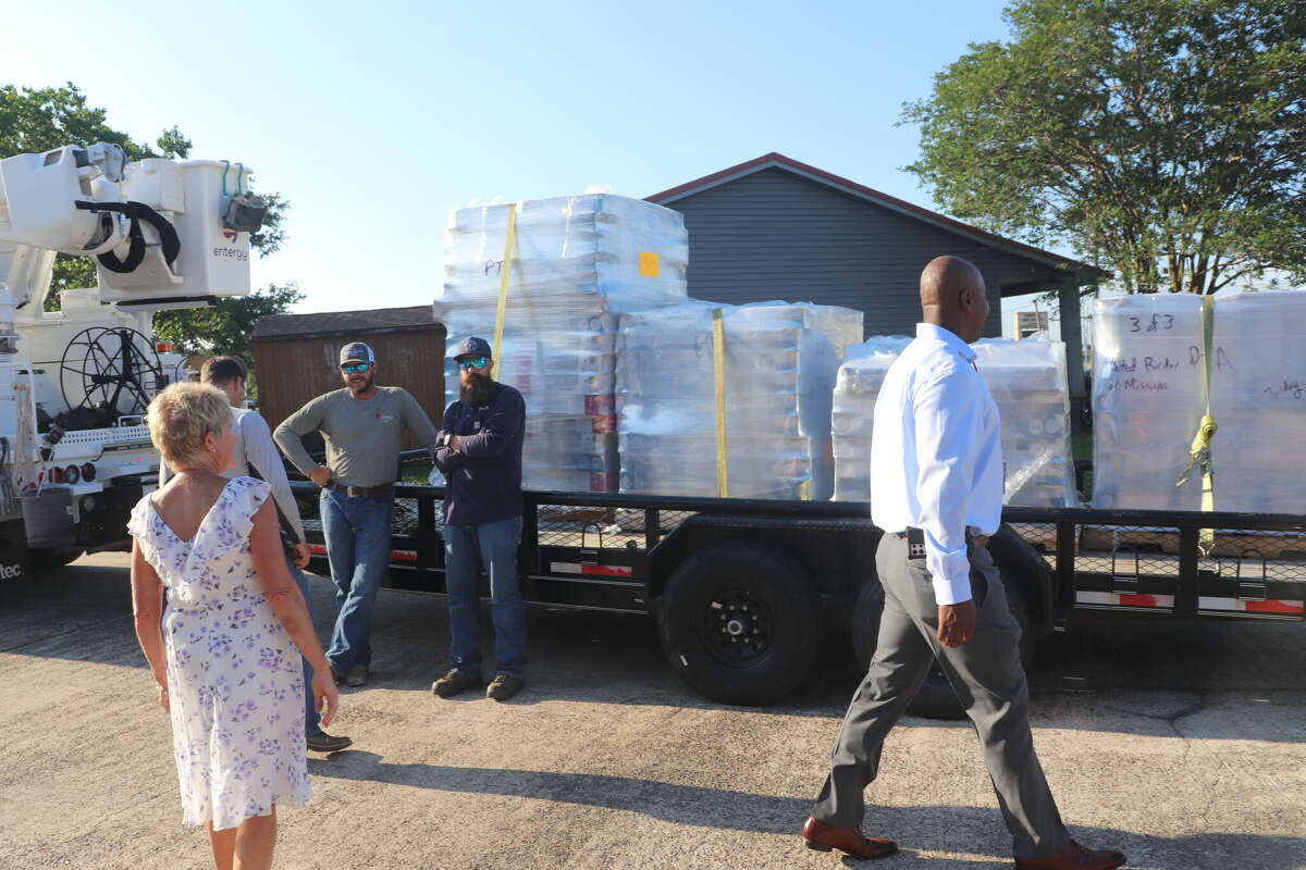 Entergy donates fans to Southeast Texas nonprofits to 'Beat the Heat'