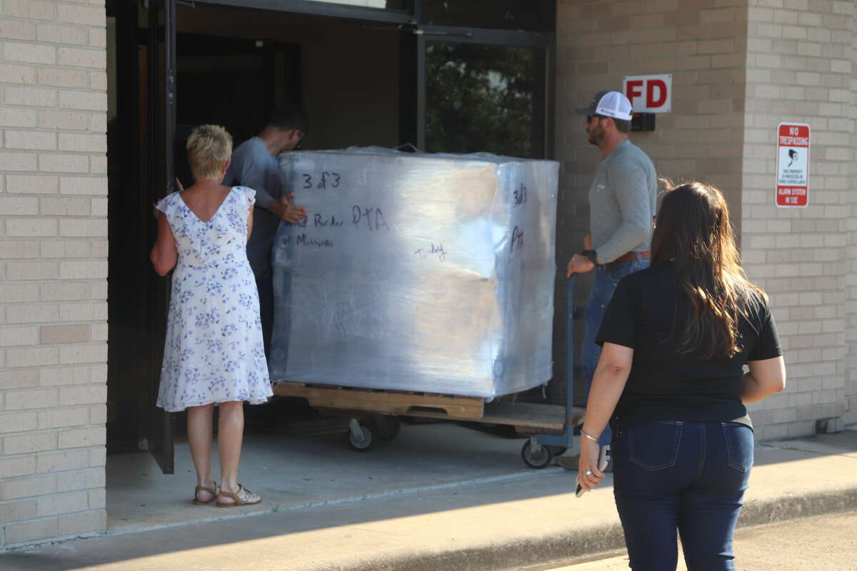 Entergy donates fans to Southeast Texas nonprofits to 'Beat the Heat'